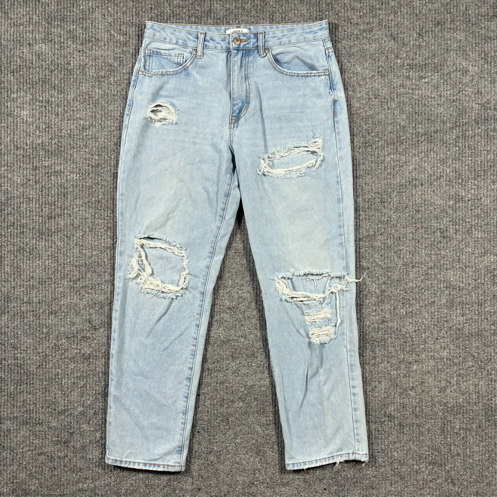 Forever 21 Womens Mom Jeans Size 29 Light Wash Distressed Denim High Rise